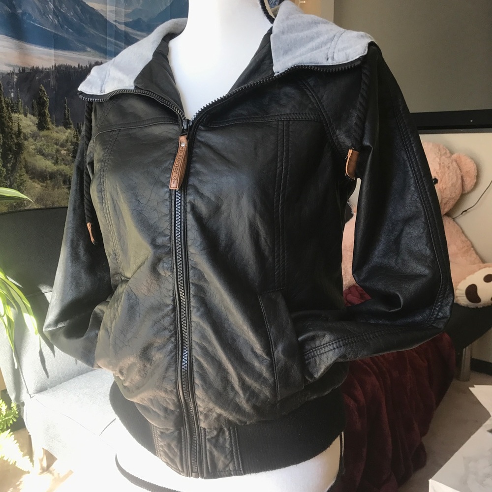 BIKER JACKET